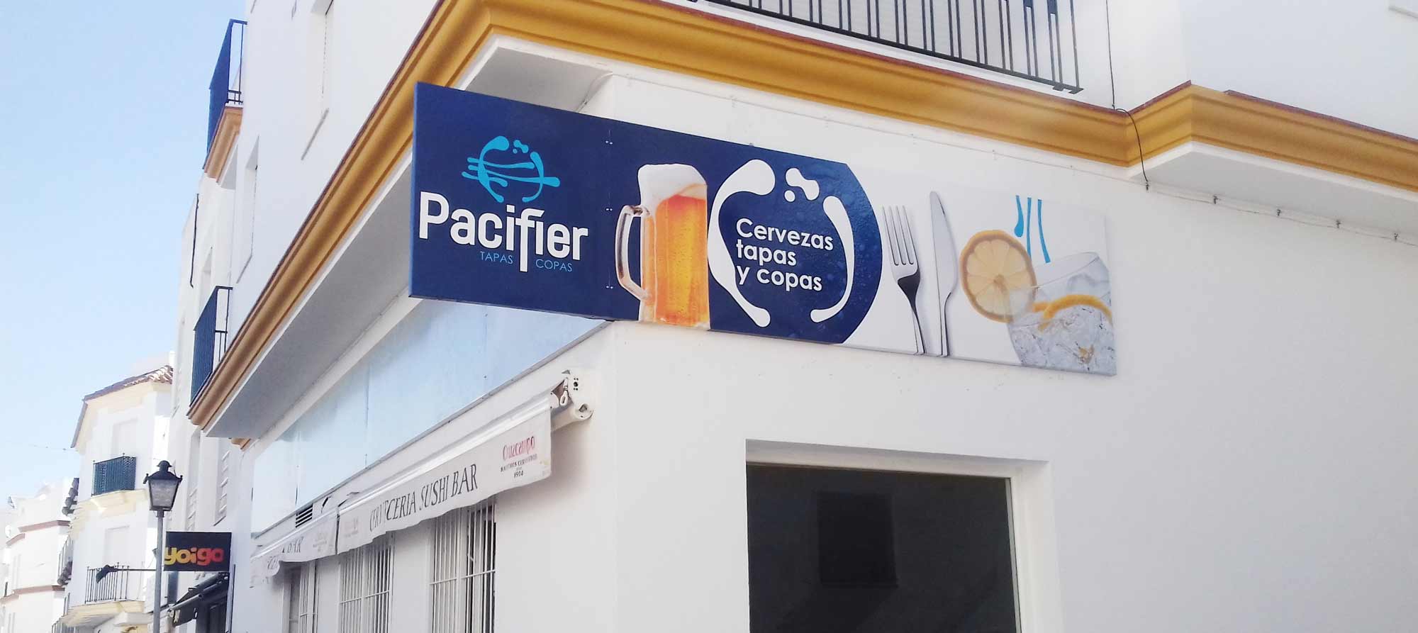 Rótulo para bar de tapas y copas en Chiclana de la Frontera